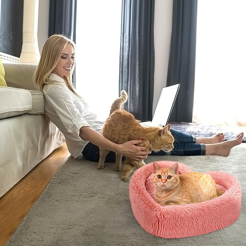 Luxury Heart-Shaped Cat Bed
